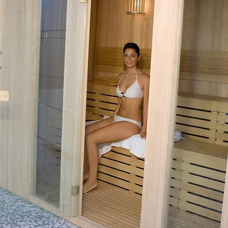 Park Elizabeth Hotel 4*