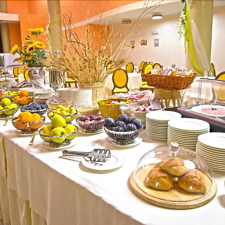 Park Elizabeth Hotel 4*