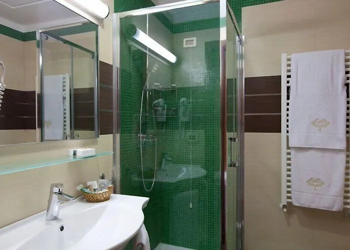 Hotel Park Elizabeth 4*