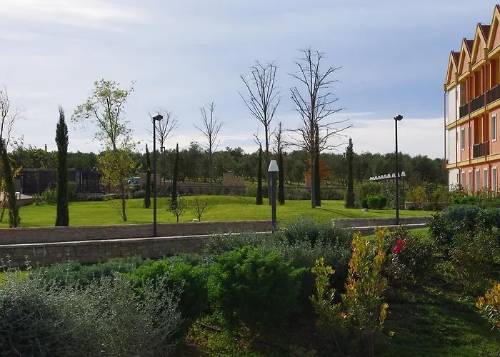 Park Elizabeth Hotel 4*